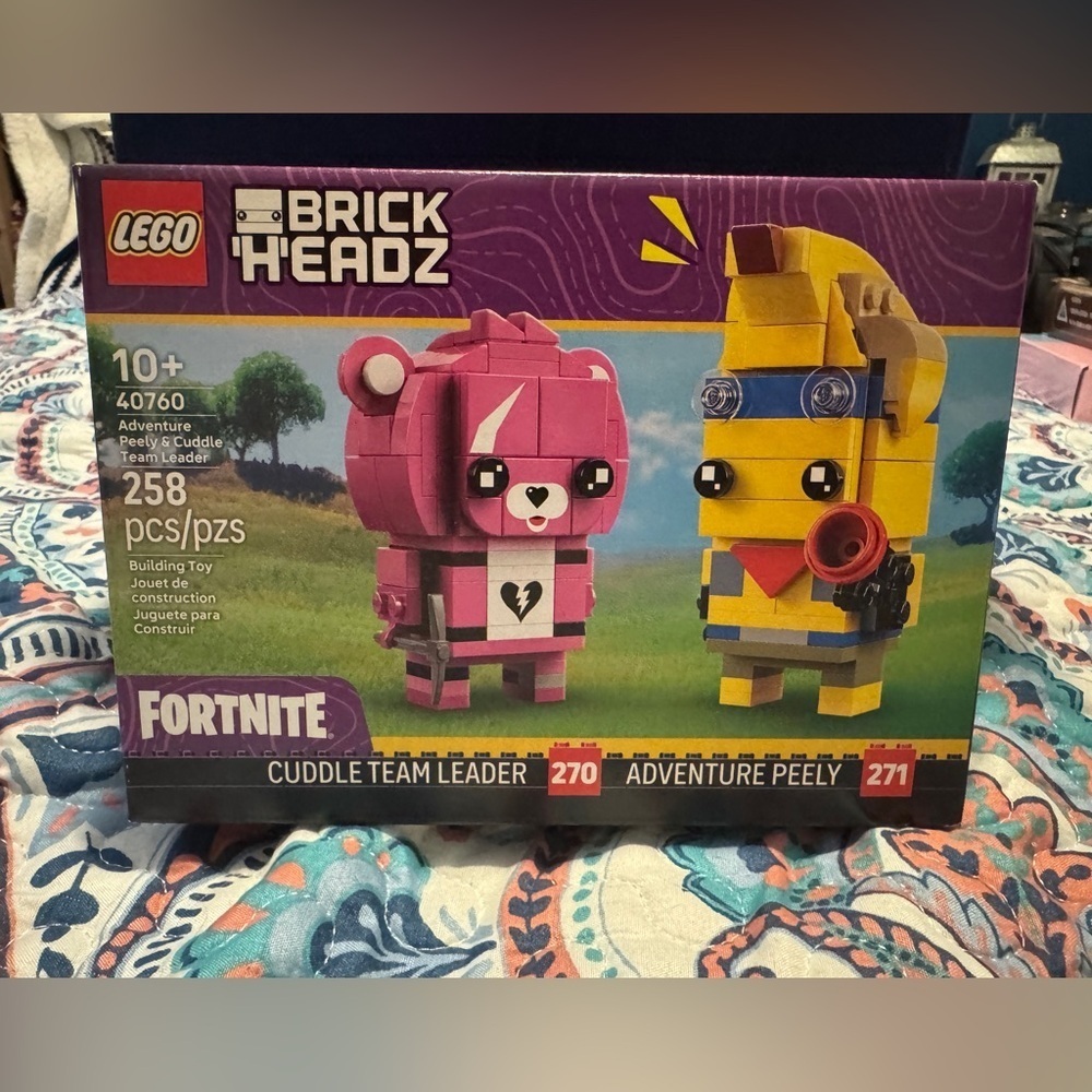 NIB LEGO BrickHeadz Fortnite Cuddle Team Leader & Peely Building Kit 40760